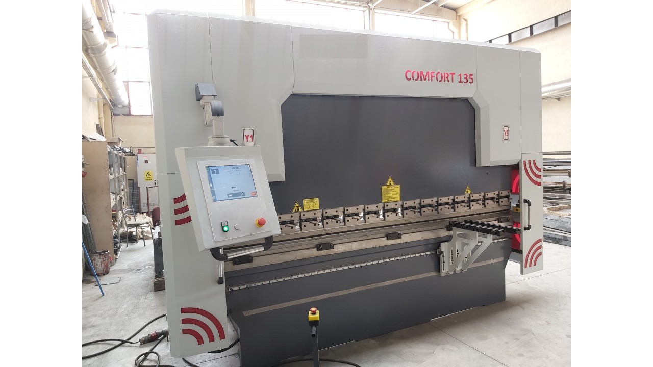 CNC 3100 x 135 Ton 4 Eksen Linda Abkant Pres - Press Brake ( SIFIR )