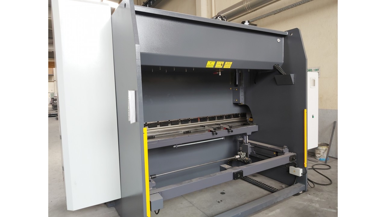 CNC 3100 x 135 Ton 4 Eksen Linda Abkant Pres - Press Brake ( SIFIR )