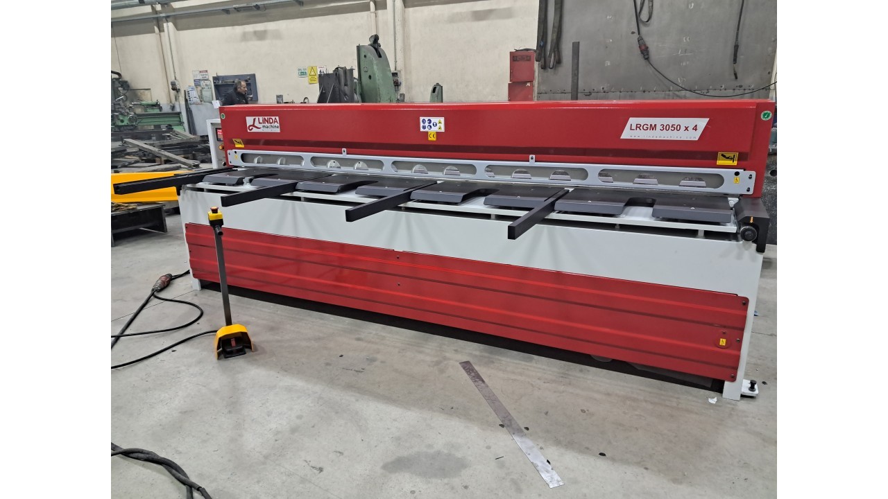 LRGM 3050 x 4mm NC Kontrollü Rediktörlü Giyotin Makas LİNDA MACHİNE - Guillotine Machines