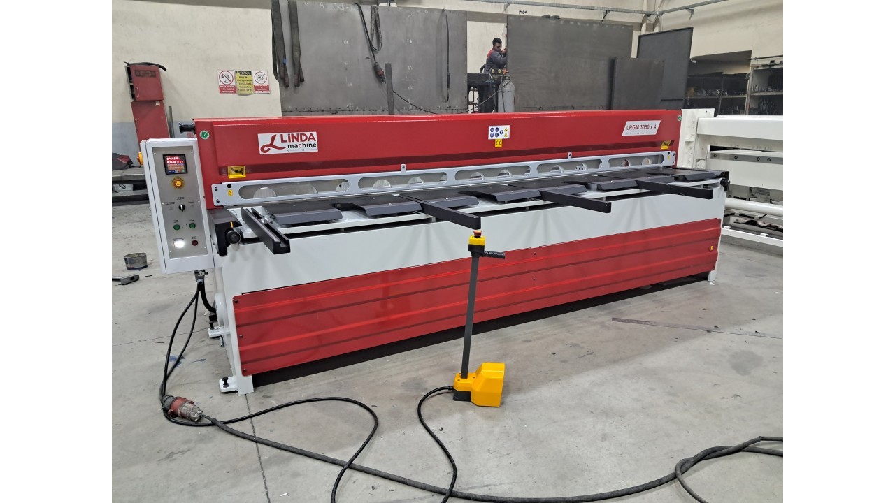 LRGM 3050 x 4mm NC Kontrollü Rediktörlü Giyotin Makas LİNDA MACHİNE - Guillotine Machines
