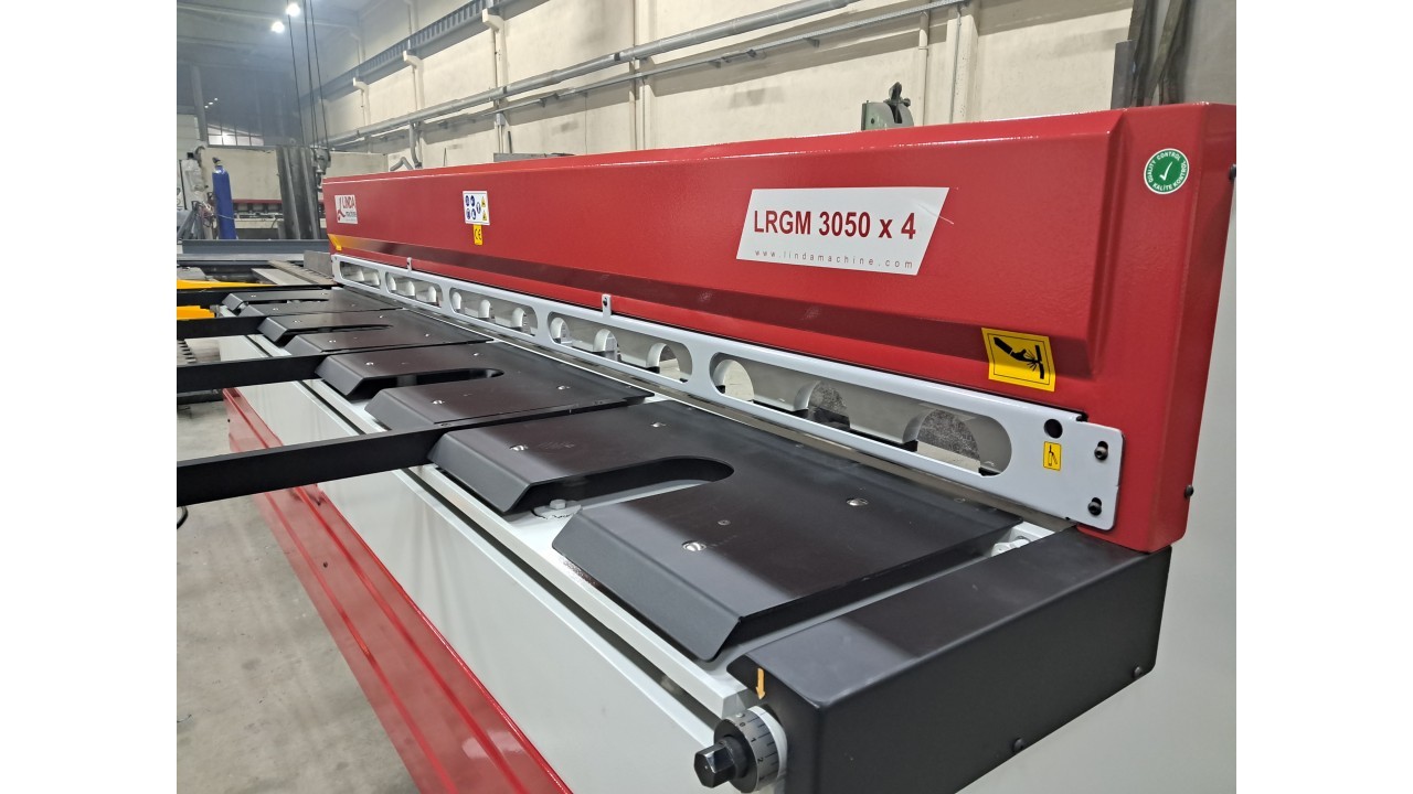 LRGM 3050 x 4mm NC Kontrollü Rediktörlü Giyotin Makas LİNDA MACHİNE - Guillotine Machines