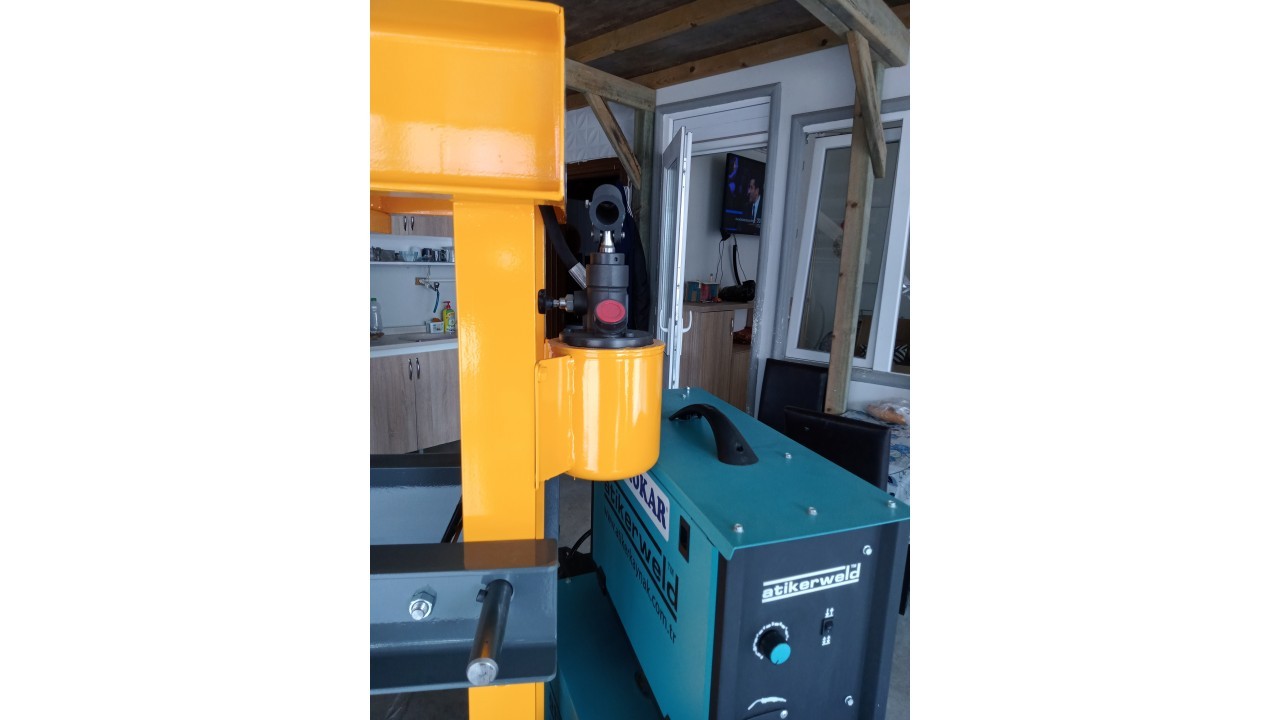 20 Ton Kollu Pres