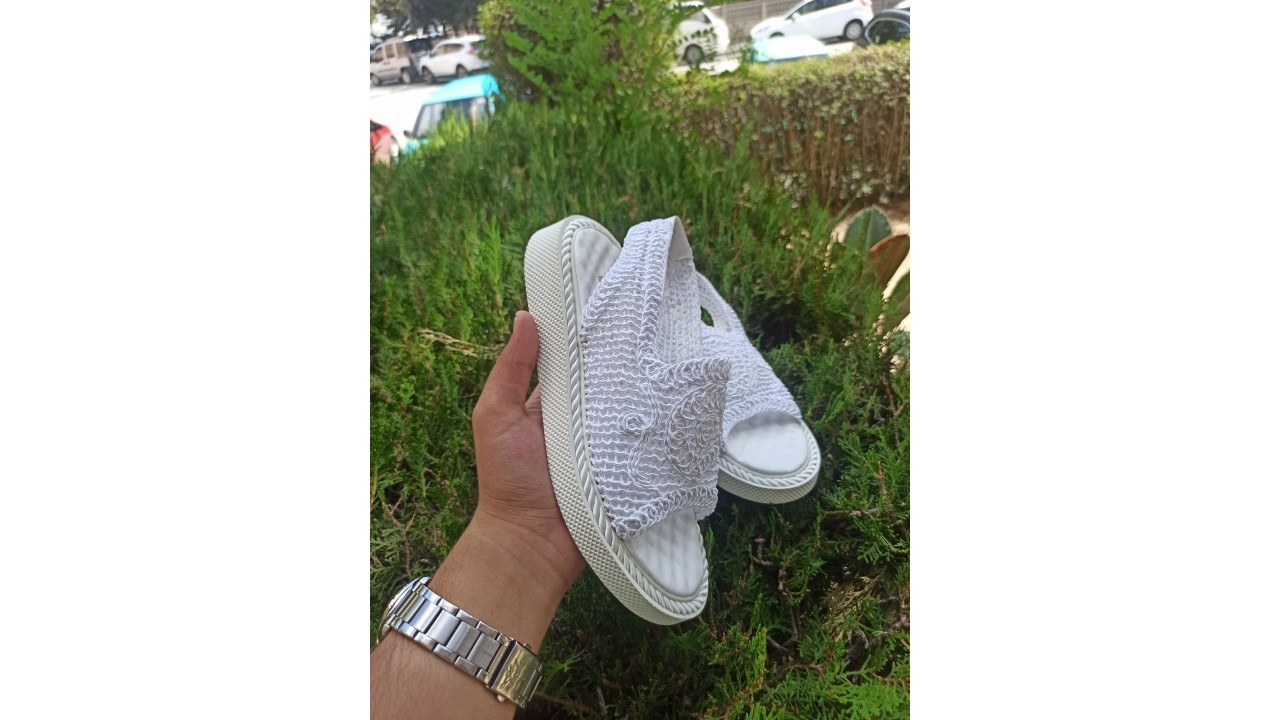 Yeni sezon harika sandalet
